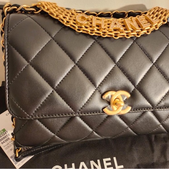 Chanel 2022 Chain strap Lambskin Small Flap Shoulder Bag Black Gold New - Picture 9 of 10